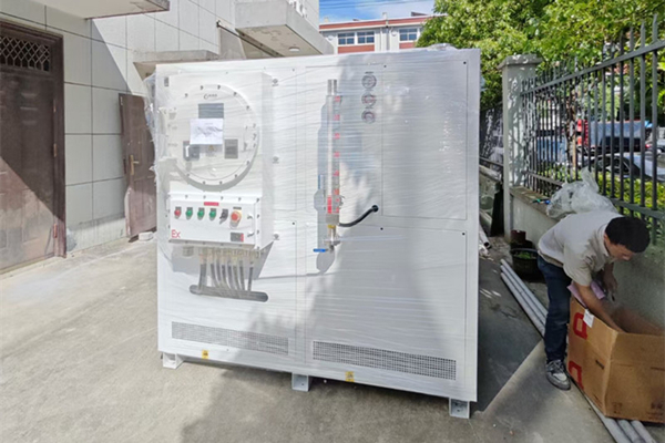 密閉高低溫一體機如何避免溫度波動?做好這些措施!