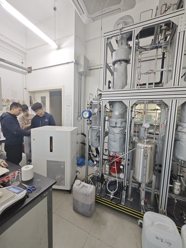 新芝阿弗斯制冷控溫系統設備實拍圖3